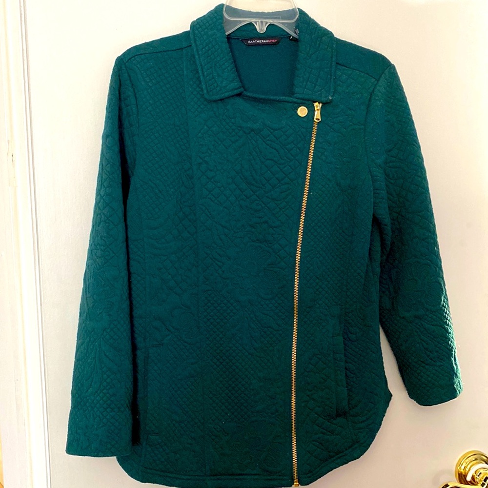 Issac Mizrahi Quilted Jacket. Size Small. Lightweight. Practical. Versatile.